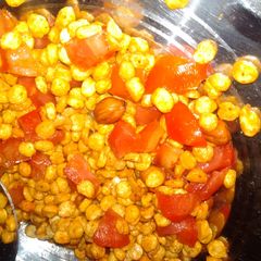 A picture of Bhujia chat.