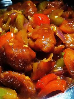 চিলি চিকেন (chilli chicken recipe in Bengali) রেসিপির প্রধান ছবি