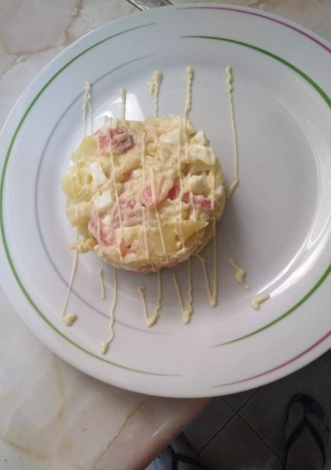 Una foto de Ensaladilla de salmón y manzana