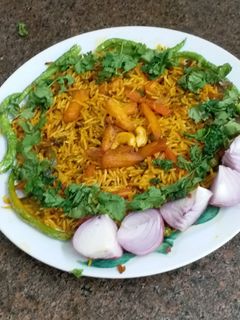 વેજ પુલાવ(veg pulav) રેસીપી મુખ્ય ફોટો