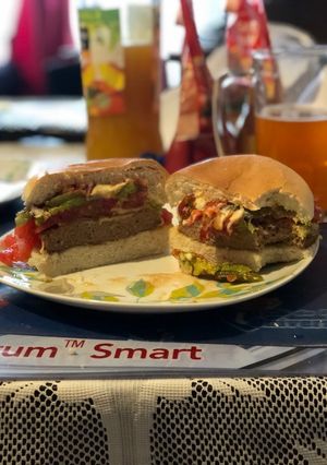 Una foto de Sándwich luciano