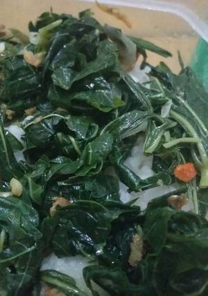 Foto resep Tumis Daun Singkong