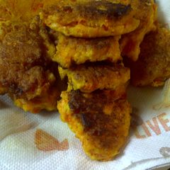A picture of Pan fried carrot bread.