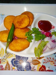 सत्तू की कचौड़ी (sattu ki kachodi recipe in Hindi) रेसिपी मुख्य फोटो