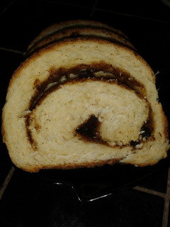 A picture of Cinnamon Raisin bread.