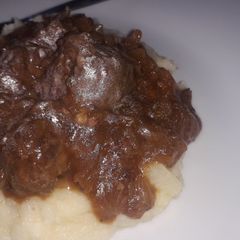 Cream Mashed potatoes and wors A picture of Cream Mashed potatoes and wors.