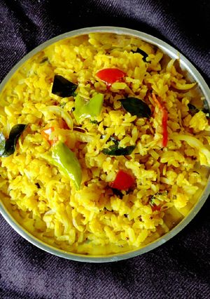 A picture of Indori Poha.