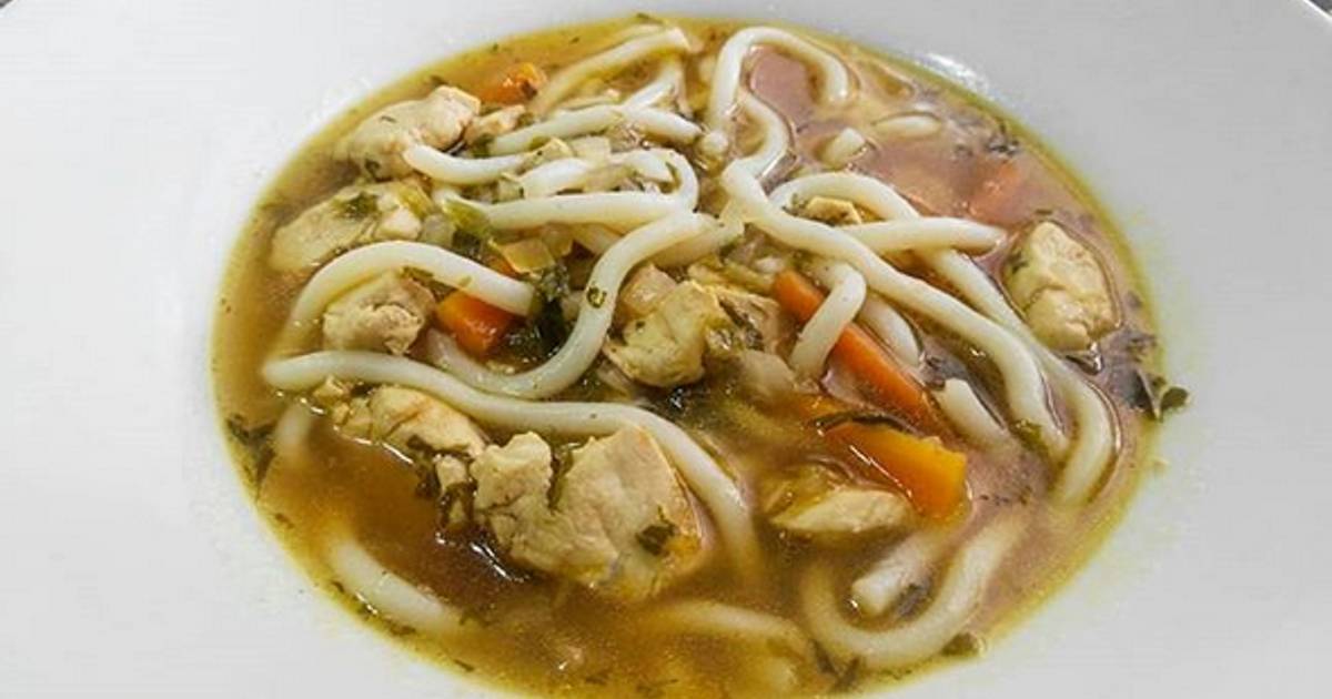 Sopa de pollo con fideos udon y verduras Receta de juanbamuller- Cookpad