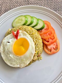 Foto resep Nasi Goreng Cabe Hijau Bakso Sosis