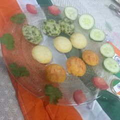A picture of Tricolor suji appe.