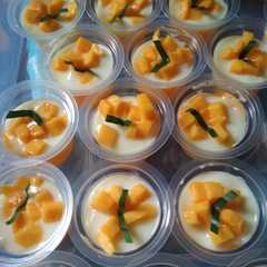 Pudding Mangga Susu রেসিপির প্রধান ছবি
