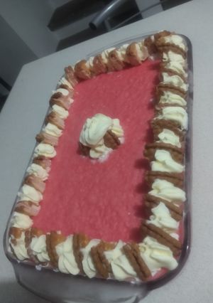 Una foto de Gelatina espumosa de fresa
