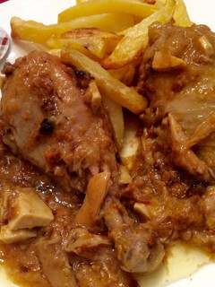 Una foto de Pollo en pepitoria - Slowpot