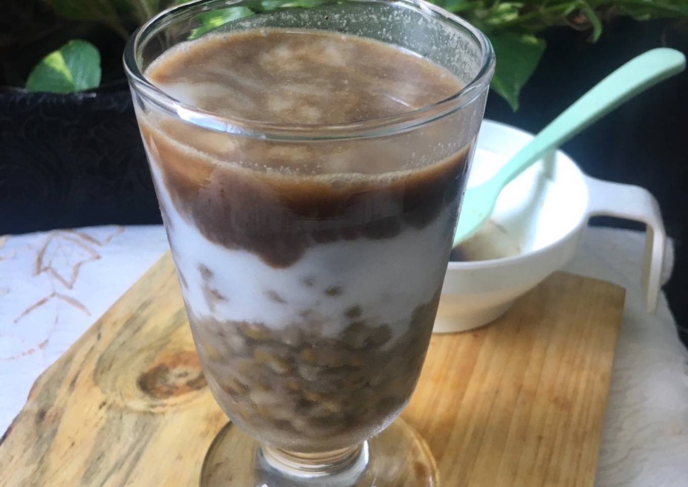 Es kopi susu kacang ijo
