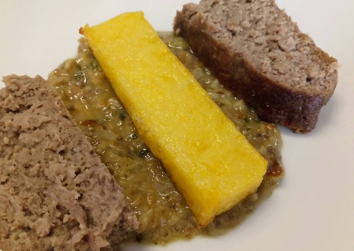 Ham and Parmesan meatloaf with polenta and mushroom sauce