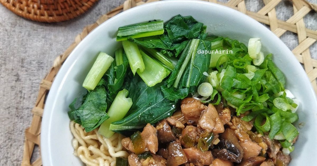 Mie ayam jamur