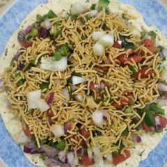 Papad (Papad Chat) A picture of Papad (Papad Chat).