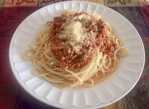 Una foto de Spaguetti con salsa bolognesa de pavo