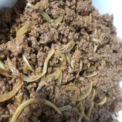 A picture of Mince meat 🥩 for filling.