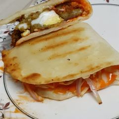 A picture of Taco's.