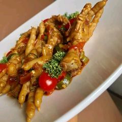 A picture of Baby Marrowed Chicken Feet.