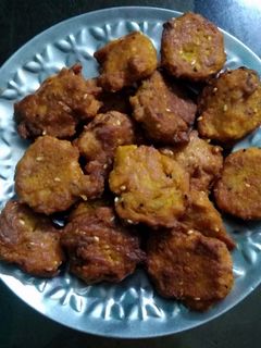 কুমড়ো ফুল-মুসুর ডালের বড়া (kumro ful masoor daler bora recipe in Bengali) রেসিপির প্রধান ছবি