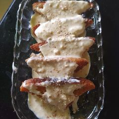 A picture of Shahi tukda.