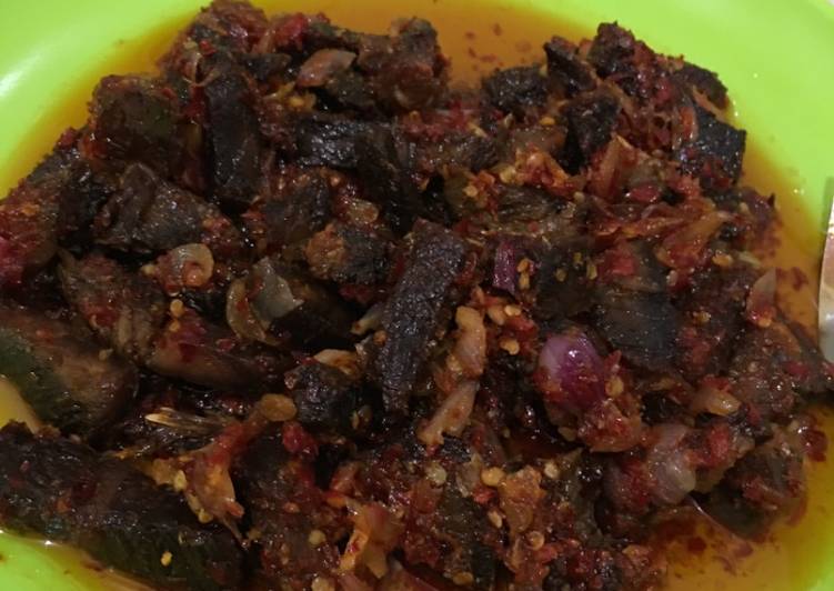 Bagaimana Membuat Sambel daging homemade nikmat, Bisa Manjain Lidah