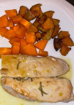 Una foto de Pechuga de pollo a la mostaza con limón