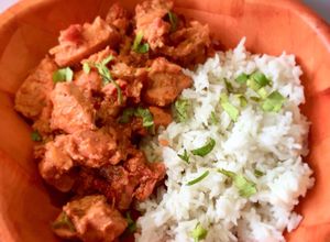 Una foto de Pollo tandoori (chikitiki style) #fácil #sano