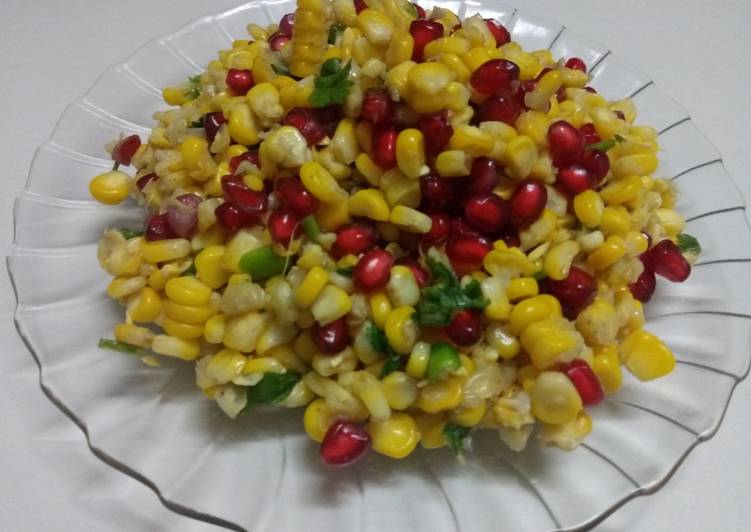 Corn &amp; pomegranate chat