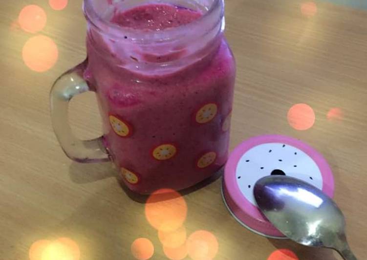 Langkah Mudah untuk Membuat Smootie oat buah naga Anti Gagal