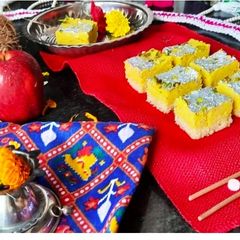 A picture of Kalakand sandwich.