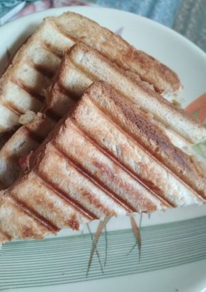 A picture of Potato sandwich.