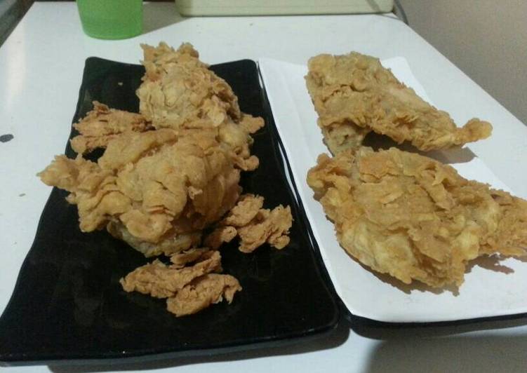 Ayam goreng tepung keriting