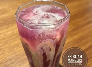 Foto resep Es Buah Manggis Bersoda