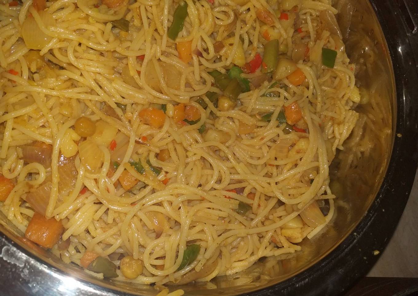 Fryed spaghetti