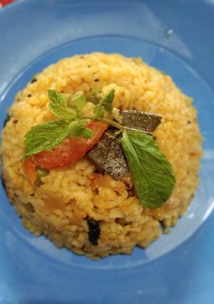 व्हेज बिर्याणी(veg biryani recipe in marathi) रेसिपी चे मुख्य फोटो 