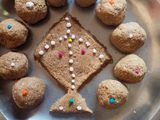 तिळगुळ लाडू (til gul laddu recipe in marathi)