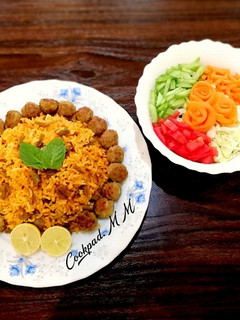 عکسی از دستور لوبیاپلو با گوشت قلقلی