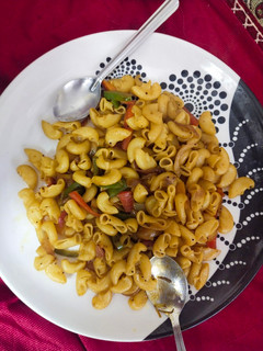 A picture of Macaroni.