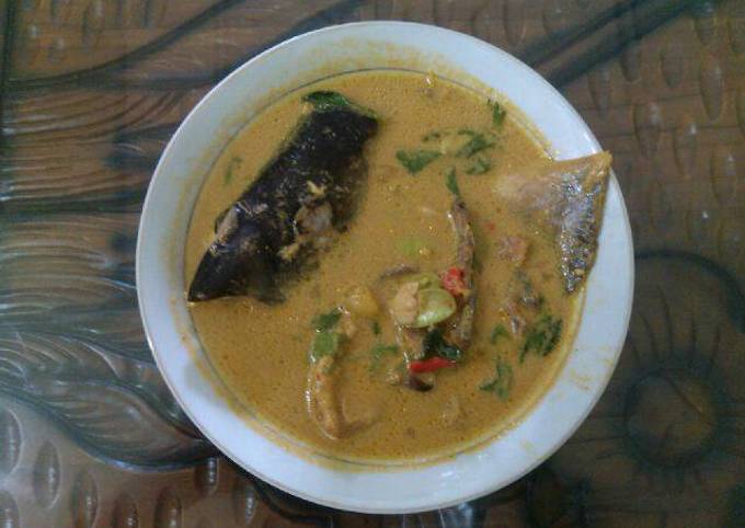 Gulai Ikan Patin Petai Pedas