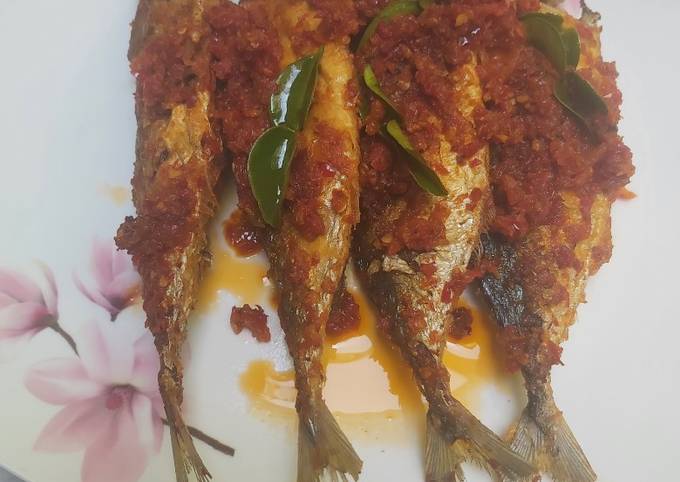 Resep Ikan Kembung Balado Oleh Eko Lilis Cookpad