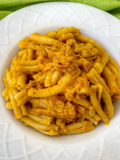 Foto di Pasta zucca delica e speck croccante