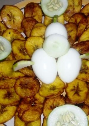 A picture of Fried plantain and boiled eggs.