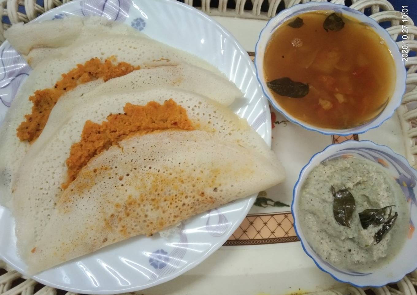 Healthy Breakfast Spicy Carrot Dosa