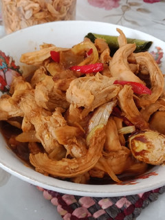 Foto resep Tumis ayam suwir