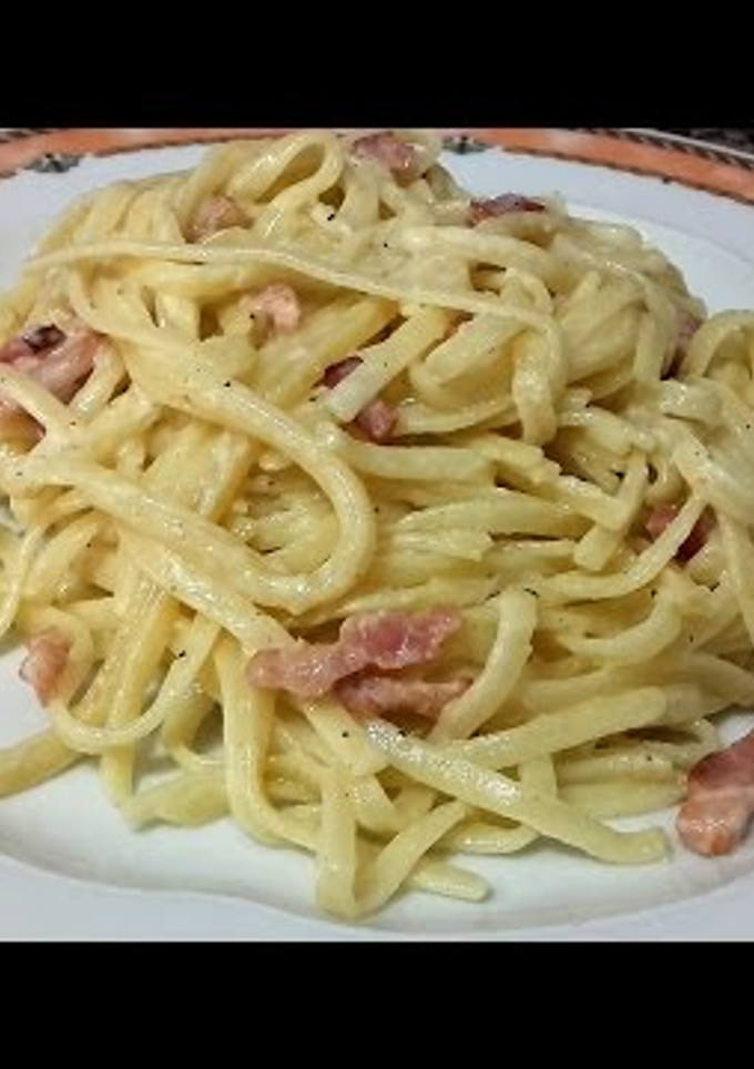 Una foto de Carbonara española o "falsa carbonara"