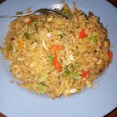 Nasi goreng bumbu iris (no ulek) রেসিপির প্রধান ছবি