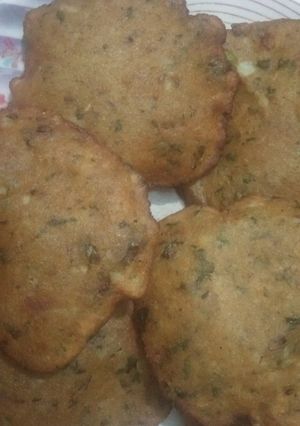 A picture of Masala aaloo puri.